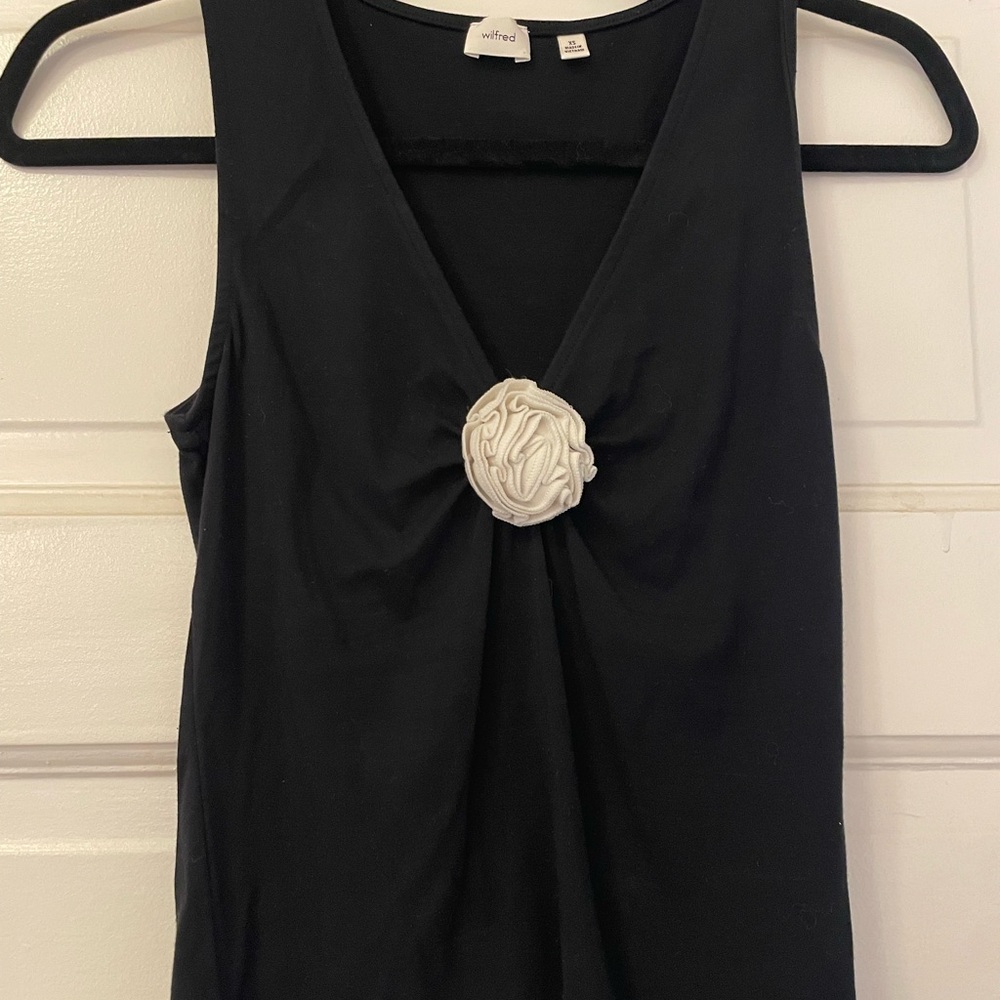 Aritzia Wilfred Black Top with White rose Embellishment
